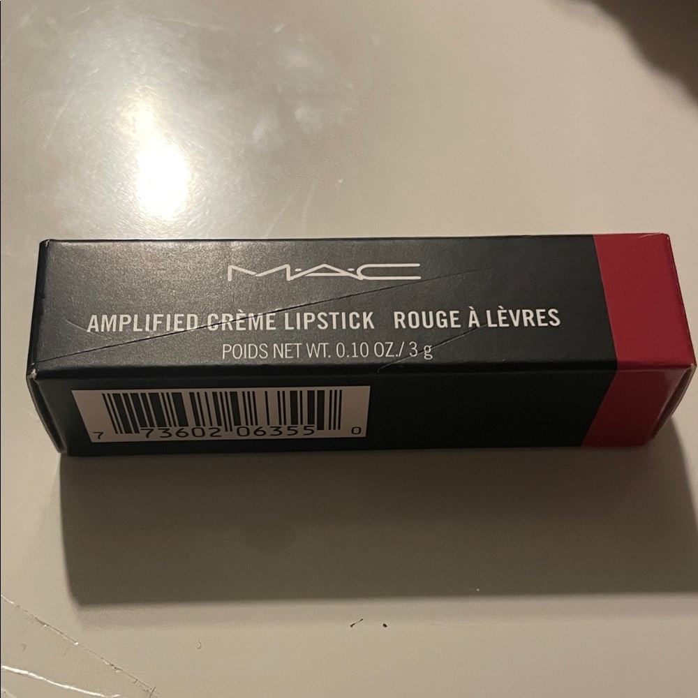 MAC Amplified Crème Lipstick